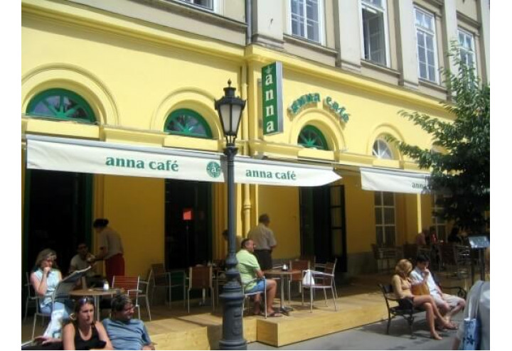 Anna Café